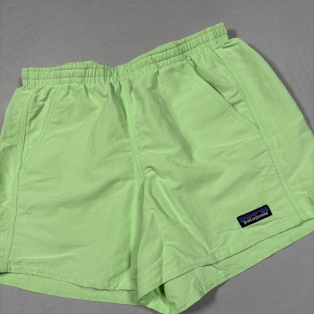 Patagonia Womens Baggies Shorts 5" XS Salamander Green SALN 57059 Spring 2024